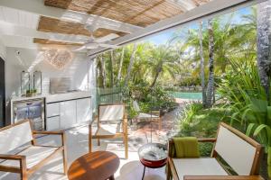 Modern Loft Apartment Noosa – Coastal Escape