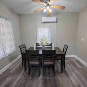 Clearwater Getaway, Dogs OK, Sleeps 6