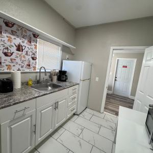 Clearwater Getaway, Dogs OK, Sleeps 6