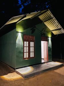 Dhanu Safari Cottage