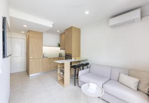 Beautiful studio just 200m from the beach