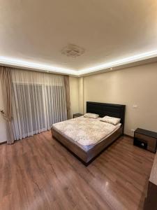 Modern 4BR 3Bath Stylish Spacious