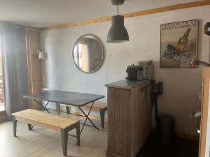 Lumineux T3 48m² à Notre-Dame-de-Bellecombe - 6 pers, proche pistes - FR-1-807-138
