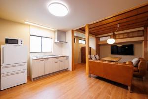 Distinguishing the Chinese and the Barbarians: Hag - Vacation STAY 65772v