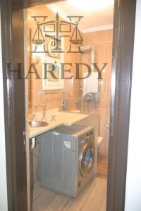 Luxury apartment by Gamaet El Dowal Metro