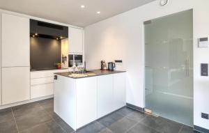 Luxurious Apartment In Oostende With Wifi