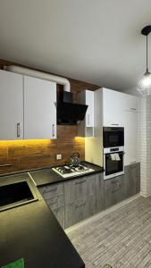 Центральний парк, зручний виїзд на Київ