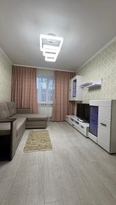 Затишна квартира, зручний виїзд на Київ