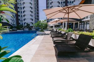 Royal Oceancrest Eleanor suites