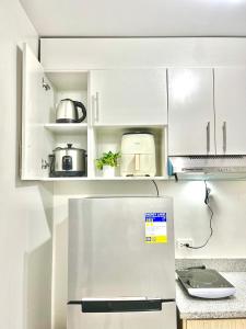 2BR Family Condo for 6pax near IT Park Budget Stay at Urban Deca Homes Banilad by Gerra unit Nathan