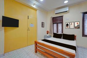 Super Hotel O Moore Market Crossway Chennai