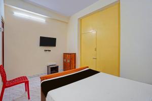Super Hotel O Moore Market Crossway Chennai