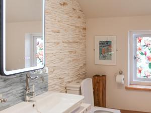 The Pump House - Uk50648