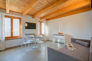 Residenza Lugana Apartments