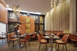 The Morrison Dublin, Curio Collection by Hilton