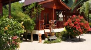 Phangan Rainbow Bungalows