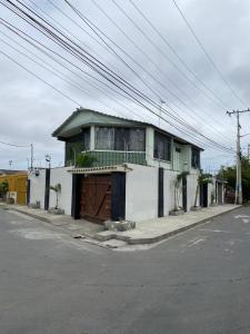 Villa S Lorenzo beginning of the Main Ave Malecón
