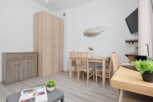 Stylish & Comfortable Apartment in Warsaw City Center by Noclegi Renters