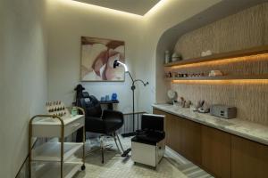 Altunizade Suites Istanbul, Curio Collection By Hilton