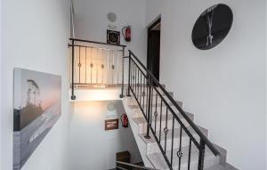 2 Bedroom Pet Friendly Apartment In Cizici