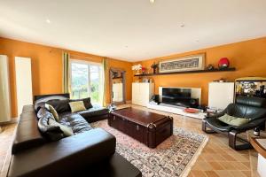 Luxury ! Villa avec piscine - Vue 180 sur le golf