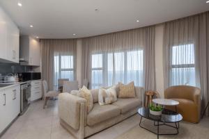 2406 Oceans Apartment - by Stay in Umhlanga