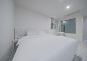 Hassen Sillim K2 Hotel