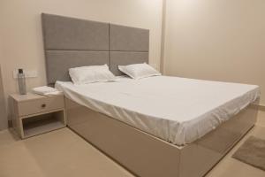 Pinaki Kashi - 2BHK Flat