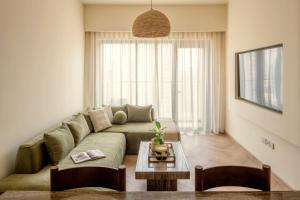 Seraya Residences at Burj Royale