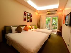 Artisan Boutique Hotel