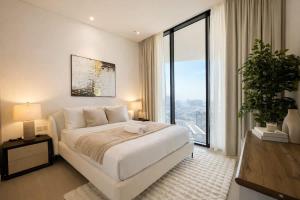 Binghatti Royale Luxe 1BR W Private Pool Parking