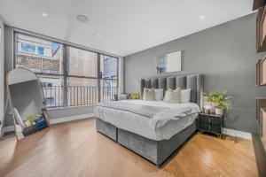 Sophisticated 2-Bed House with AC in Soho