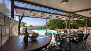 Villa Adam by Villas Guide