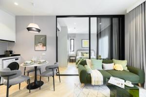 High-end 1BR at Title Bangtao by Sabay Rent E704