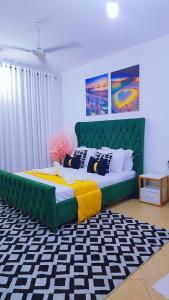 The Pearl Bnb Mombasa Bamburi with lift access