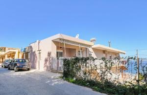 Efrosini & Ioanna Apartment