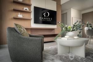 Daniels 1BR in Dubai Hills with Park View