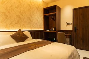 TROY HOTEL - Bà Rịa