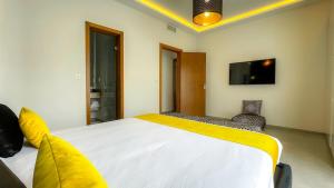 Beautiful Villa Agathe with heated pool