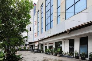 RedDoorz near Mitra Plaza Kota Banjarmasin