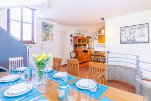 Corte delizia by Houset