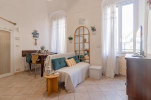 H11 À LA MAISON Sanremo - Centro