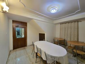 Newlands homestay near mall