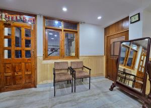 Newlands homestay near mall
