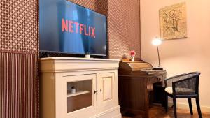 Refined Living, Iconic Address - Calea Victoriei Apartments