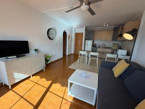 662 - Garden City - 1 Bedroom with Terrace