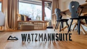 Die Watzmannsuite - Familienfreundliche Ferienwohnung in historischer Villa mit Kamin, Infrarotsauna, Balkon, Garten, nur 10 Gehminuten ins Zentrum von Berchtesgaden