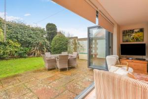 3 Bed in Southwold oc-pier67
