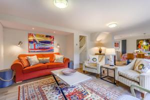 3 Bed in Southwold oc-pier67