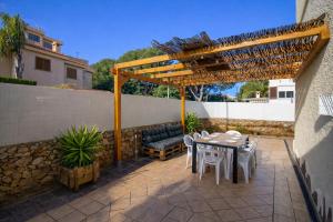 Bajo Duplex en primera linea de mar - ALBERT VILLAS